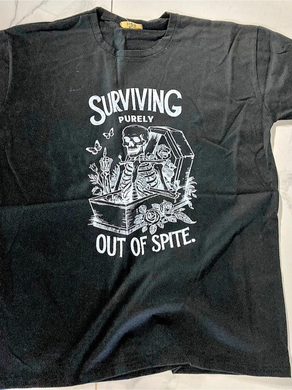 Graphic Short Sleeve Tee in Black